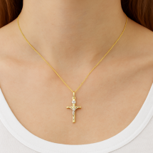 9ct Yellow And White Gold Crucifix On 18 Inch Chain