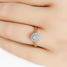 18ct Gold 0.50ct Oval Diamond Ring