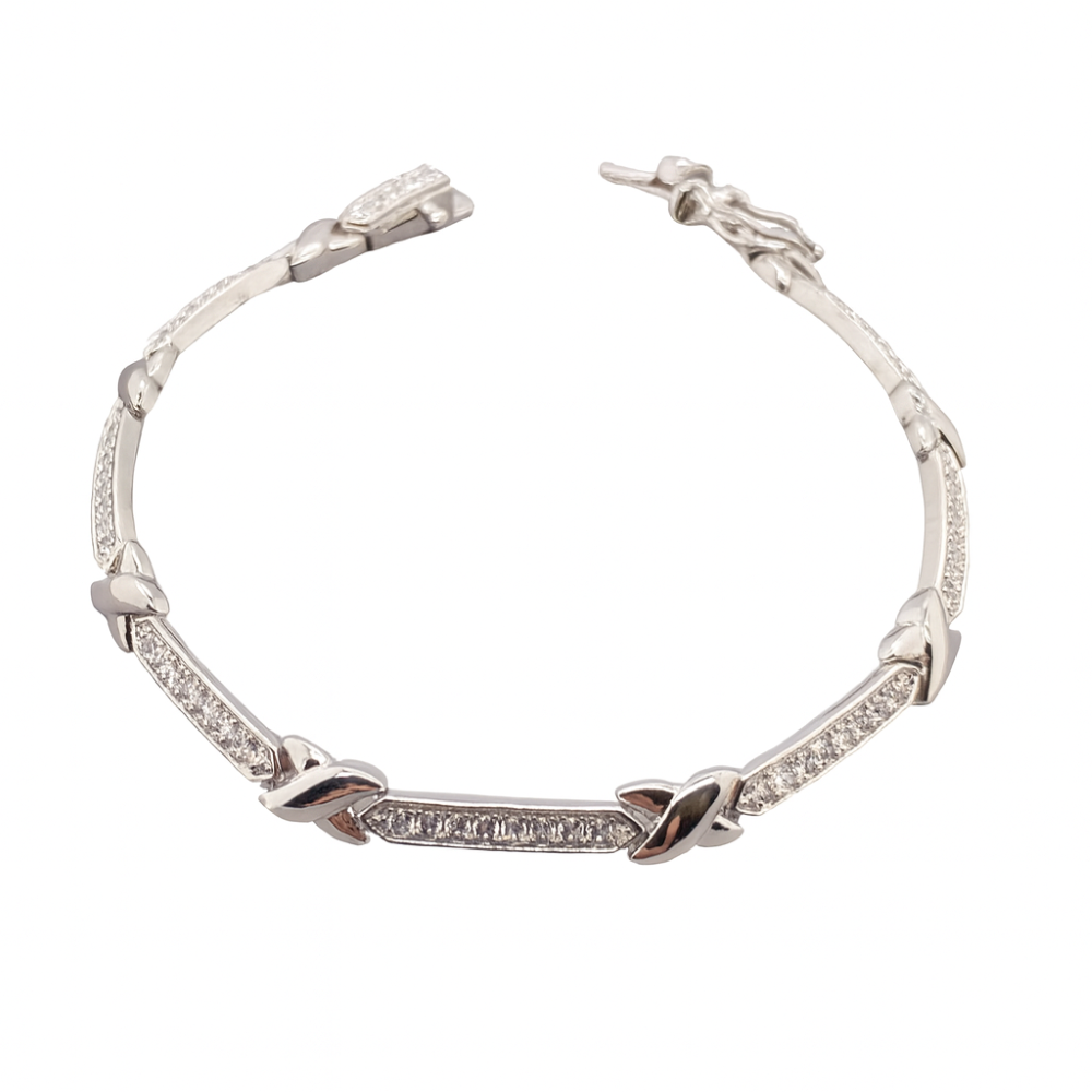 GL1301B-sterling-silver-kiss-link-cz-set-bracelet-front-main-image GL1301B-sterling-silver-kiss-link-cz-set-bracelet-front-main-image