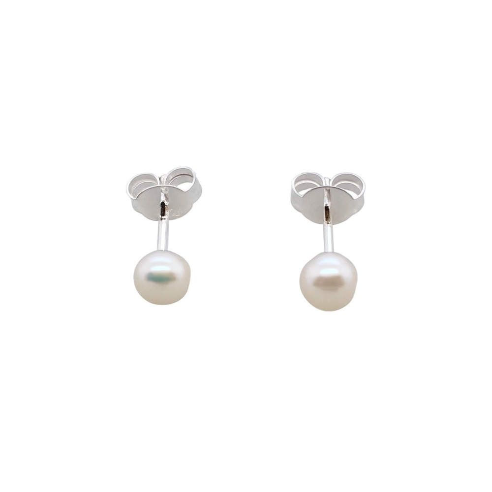 SE404B-sterling-silver-5mm-freshwater-pearl-stud-earrings-front-image-1000-x-1000 SE404B-sterling-silver-5mm-freshwater-pearl-stud-earrings-front-image-1000-x-1000