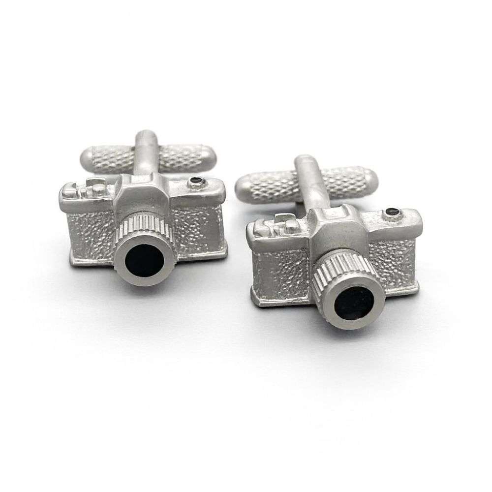 GMC-69-silver-plated-matt-finish-camera-cufflinks-front-image GMC-69-silver-plated-matt-finish-camera-cufflinks-front-image