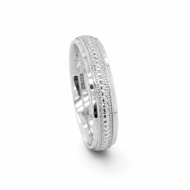 18ct White Gold 4mm Diamond Cut Sparkle Wedding Ring