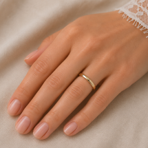 18ct Yellow Gold 2mm Traditional Court Wedding Ring