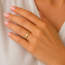 18ct Yellow 2.5mm Medium Court Style Wedding Ring