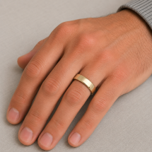 18ct Yellow Gold 5mm Medium Soft Court Wedding Ring