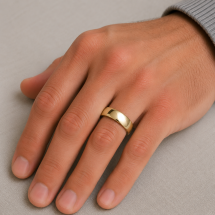 18ct Yellow Gold 6mm Traditional Court Wedding Ring