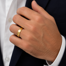 9ct Yellow Gold Men's 6mm Flat Court Matt Centre Wedding Ring