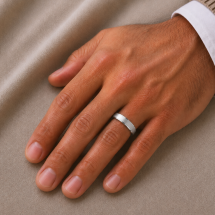 Argentium 5mm Traditional Court Matt Centre Wedding Ring