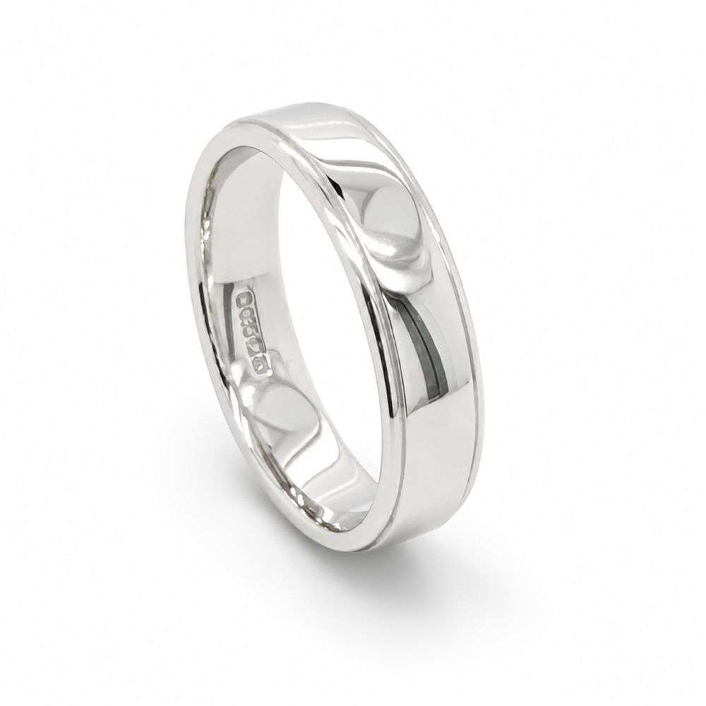PLSCL5MMDC303 Palladium 5mm Soft Court Lined Edge Wedding Ring Side Image