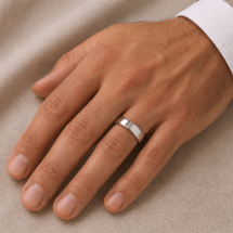 Palladium Men’s 5mm Soft Court Lined Edge Wedding Ring