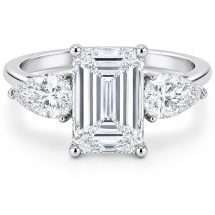 Patinum 2.90ct Lab Emerald Pear Cut 3 Stone Ring