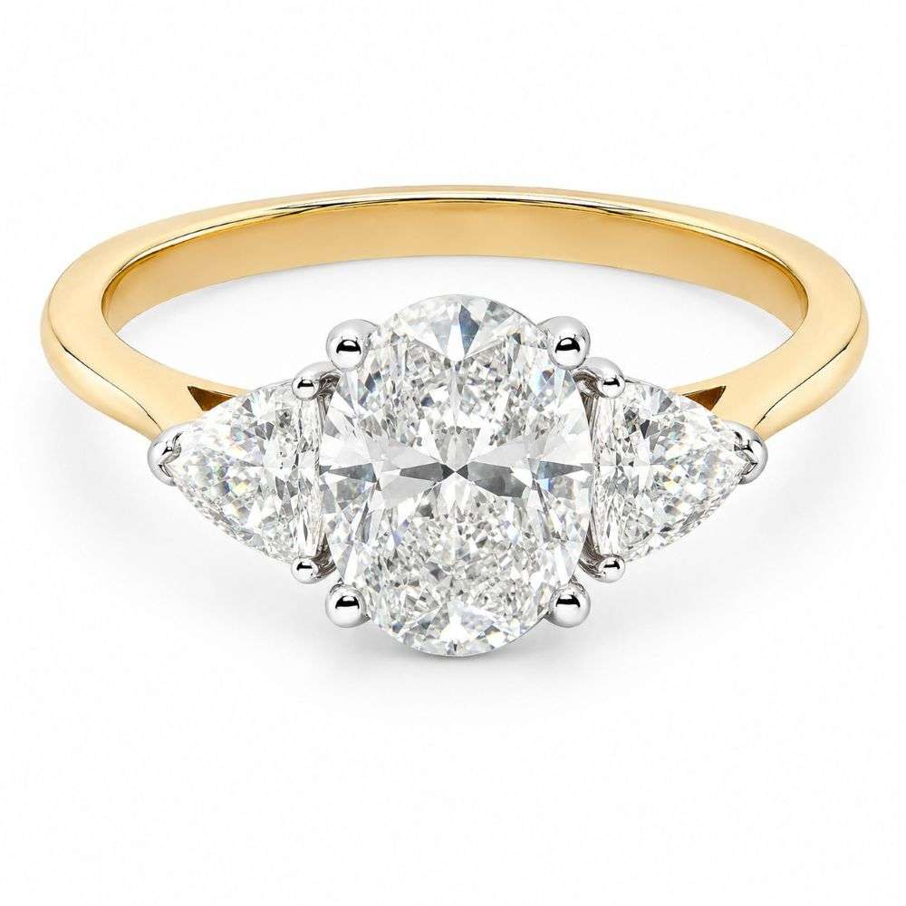 91686R150OLG-18Y-18ct-yellow-gold-1.00ct-oval-cut-lab-diamond-and-50pts-trilliant-sides-3-stone-front-image 91686R150OLG-18Y-18ct-yellow-gold-1.00ct-oval-cut-lab-diamond-and-50pts-trilliant-sides-3-stone-front-image