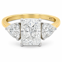 18ct Gold Radiant And Trilliant Cut 3.20ct Lab Diamond 3 Stone