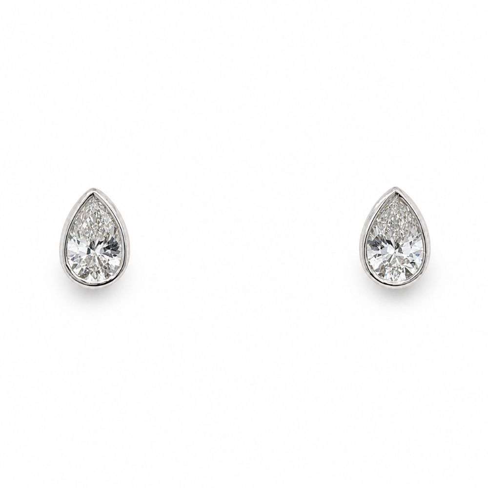 982564 9ct White Gold 1.07ct Pear Cut Lab Diamond Bezel Stud Earrings Front Image 982564 9ct White Gold 1.07ct Pear Cut Lab Diamond Bezel Stud Earrings Front Image