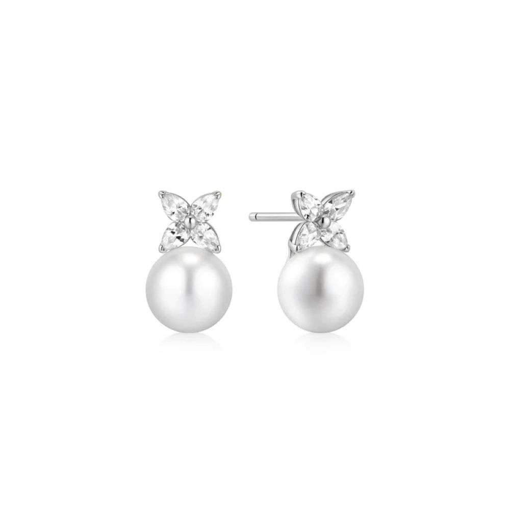 E075-06H Silver Shell Pearl & Lucky Clover Stud Earrings front image