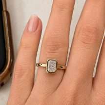 9ct Gold 1.00ct Lab Diamond Radiant Bezel Set Solitaire Ring