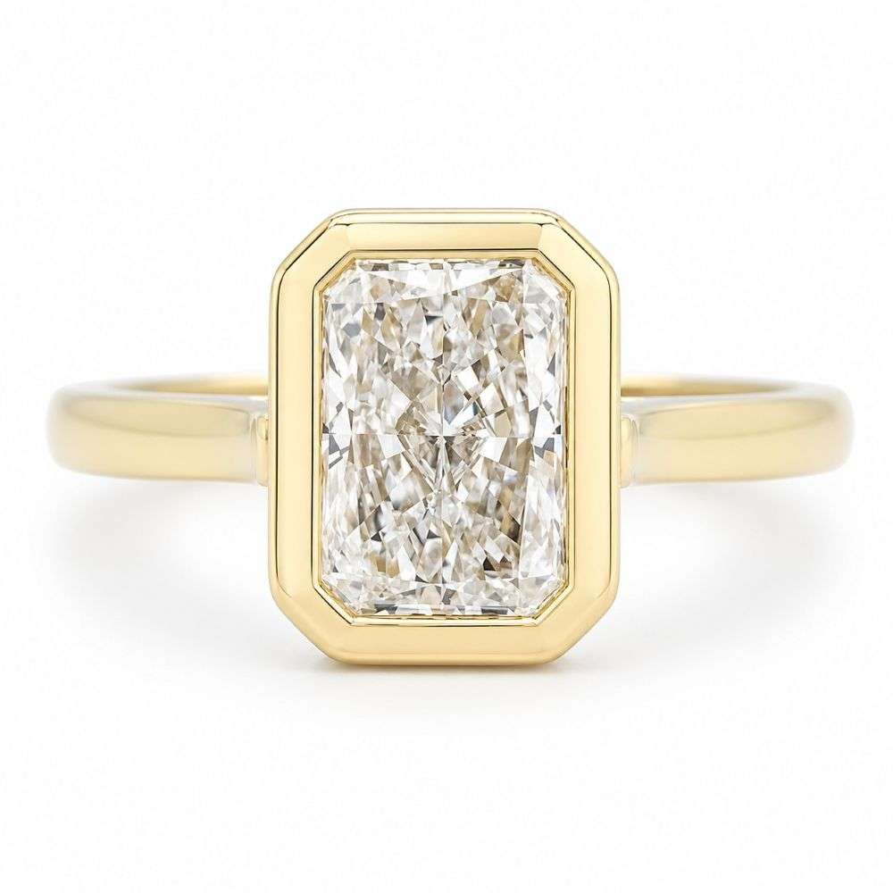 982629-2.00 9ct Yellow Gold 2.00ct Rectangular Brilliant Cut Bezel Set Solitaire Ring Front Image