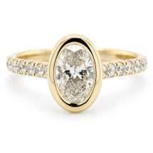 9ct Gold 1.35ct Lab Diamond Oval Bezel Set Solitaire Ring