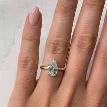 9ct Gold 2.00ct Lab Diamond Pear Cut D VS1 Solitaire Ring